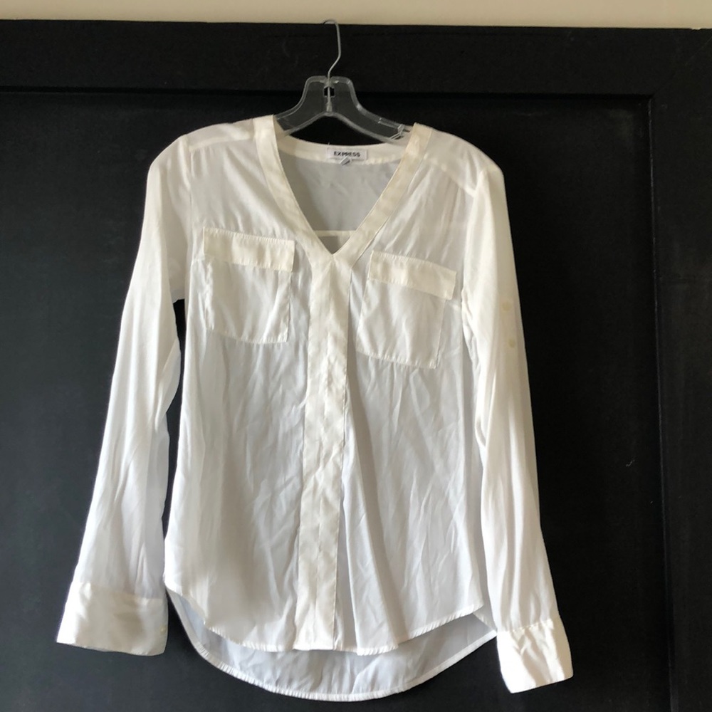 White long sleeve blouse